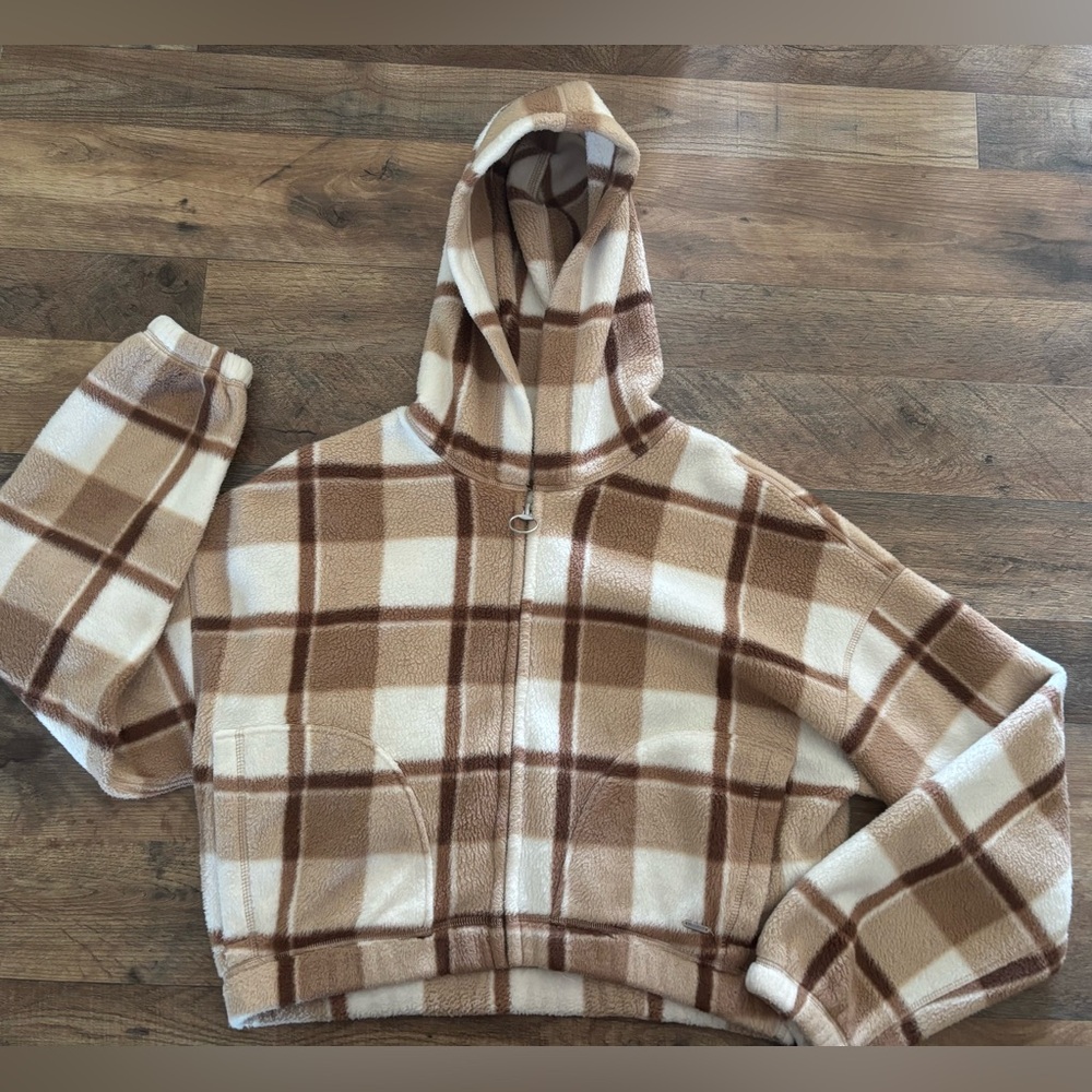 Hollister Cropped Plaid Fleece Jacket Hoodie Women XS Brown White EUC